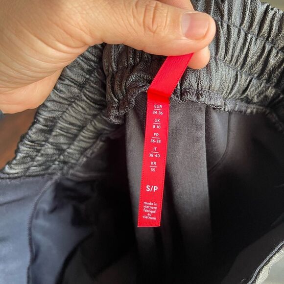 Spanx Black Faux Leather Joggers Size Small - Picture 4 of 8